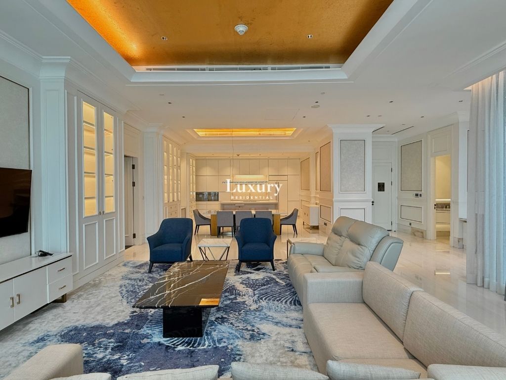 St Regis Residence - 3 Bedrooms Full Furnished