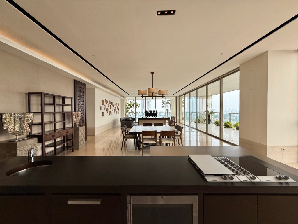 Dharmawangsa Residence - 4+1 Bedrooms Nicely Furnished