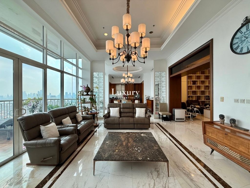 Botanica Penthouse - 4+1 Bedrooms HIgh Ceiling
